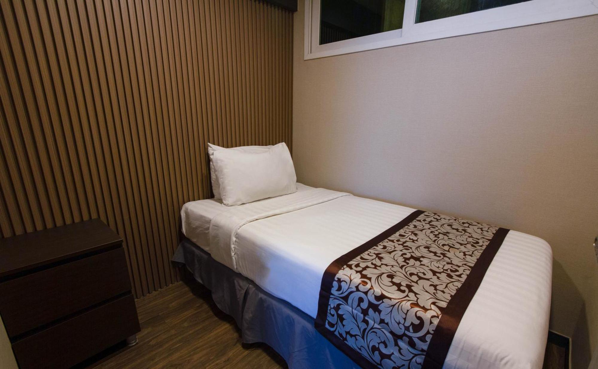 Xenia Hotel - Clark - Multi Use Hotel Clark Field Esterno foto
