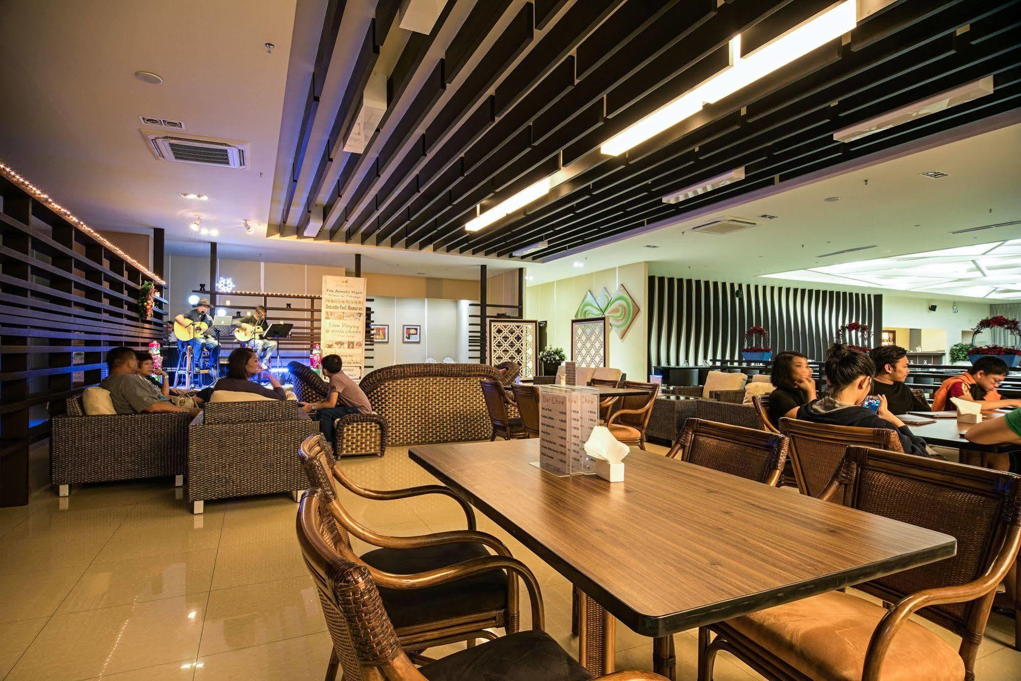 Xenia Hotel - Clark - Multi Use Hotel Clark Field Esterno foto