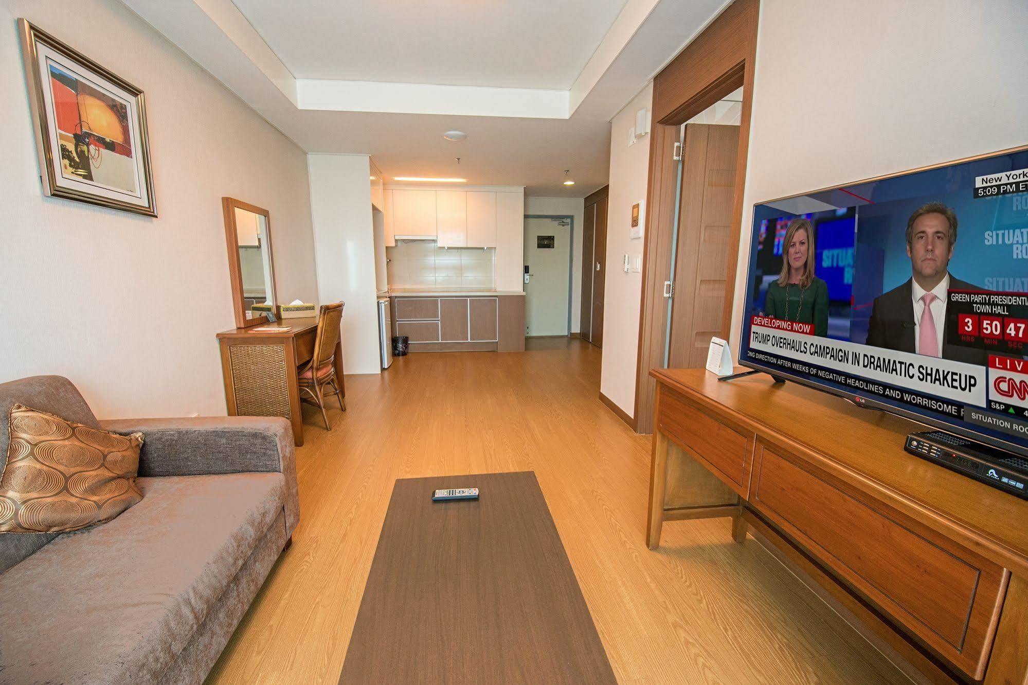 Xenia Hotel - Clark - Multi Use Hotel Clark Field Esterno foto